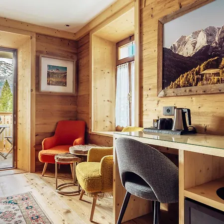 Alpina ***s Hotel