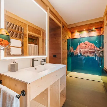 Alpina ***s Hotel