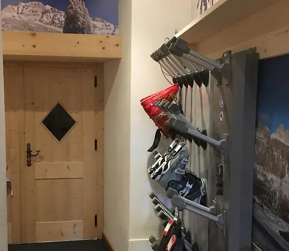 Hotell Alpina ***s Cortina dʼAmpezzo