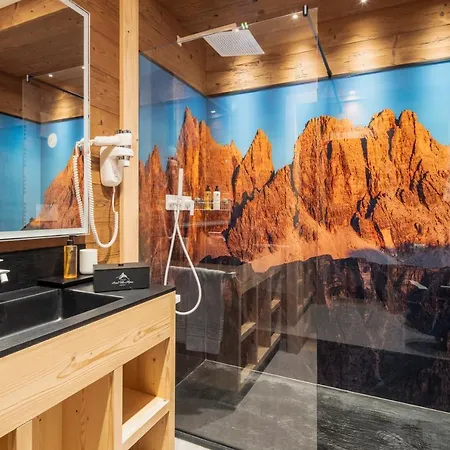 Alpina ***s 酒店 3*