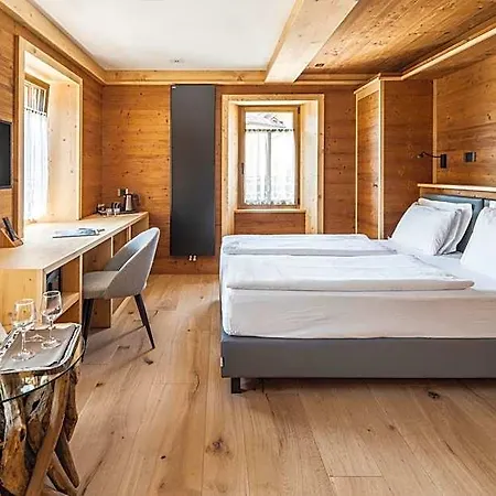 Alpina ***s Hotel
