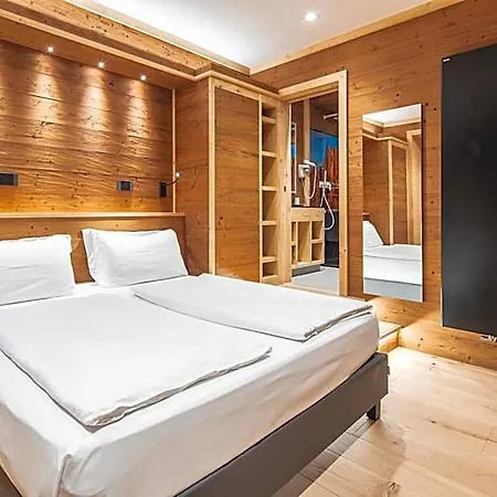 Alpina ***s Hotel