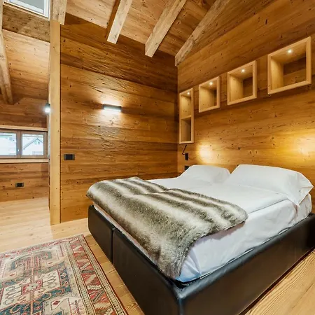 Alpina ***s 3* 科尔蒂纳丹佩佐