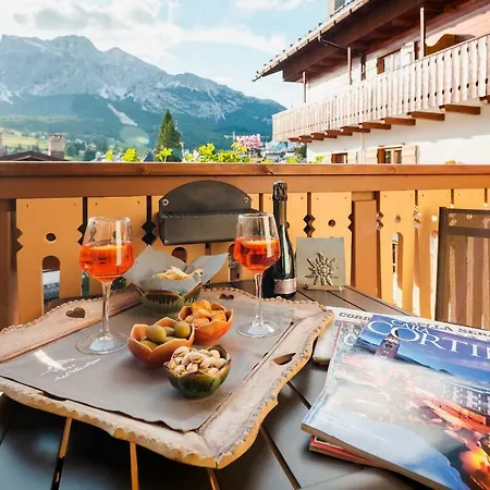 Alpina ***s 3* Cortina dʼAmpezzo