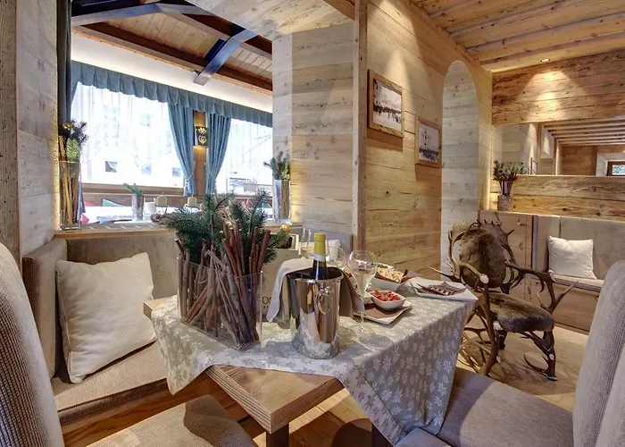 Hotel Alpina ***s Cortina dʼAmpezzo